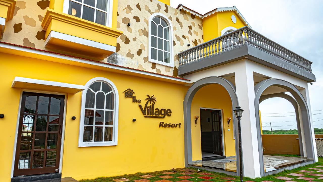 The Village Resort Mundra Buitenkant foto
